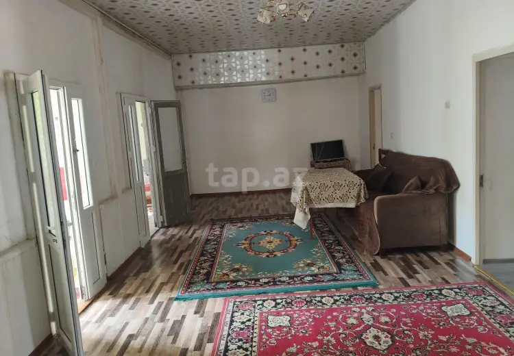 7 otaqlı mənzil , Göyçay