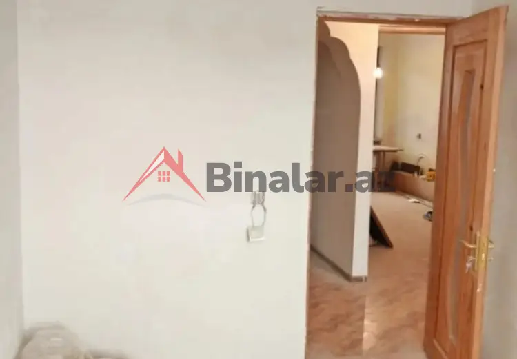 61 m² Obyekt / Ofis Satılır, Salyan