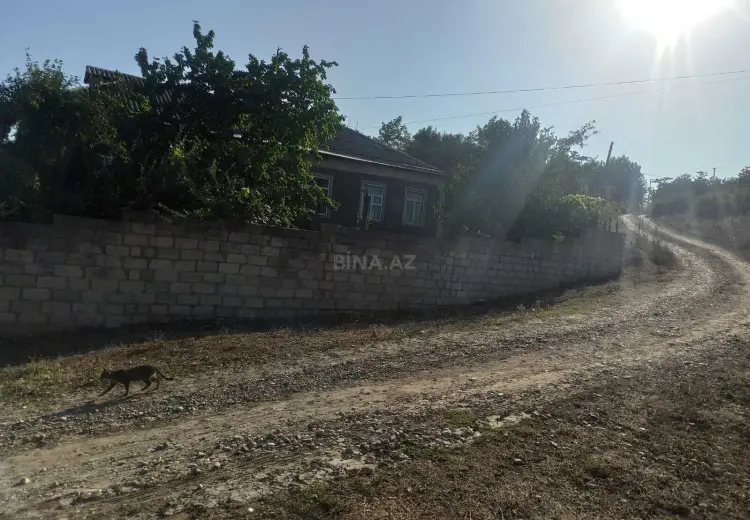 8 otaqlı mənzil Satılır, Qusar