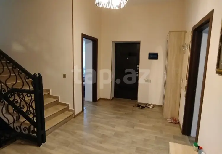 6 otaqlı mənzil , Qusar