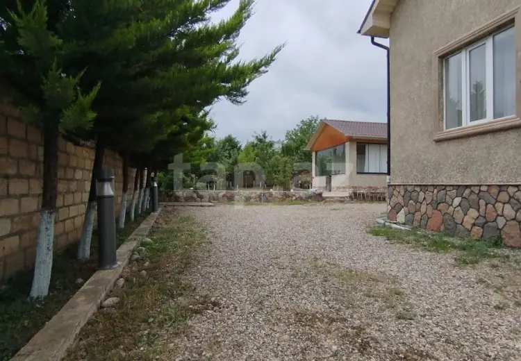 6 otaqlı mənzil , Qusar