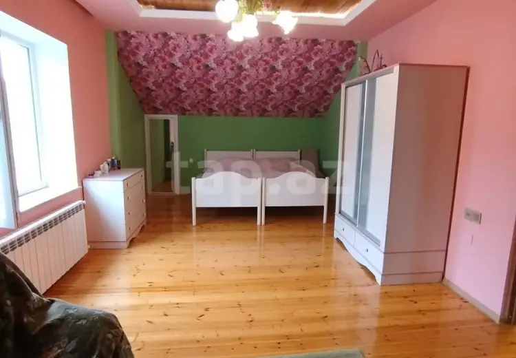 6 otaqlı mənzil , Qusar