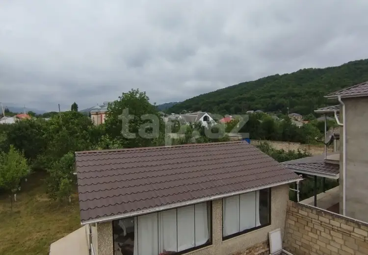 6 otaqlı mənzil , Qusar