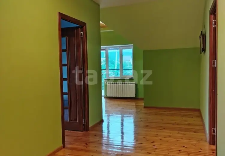 6 otaqlı mənzil , Qusar