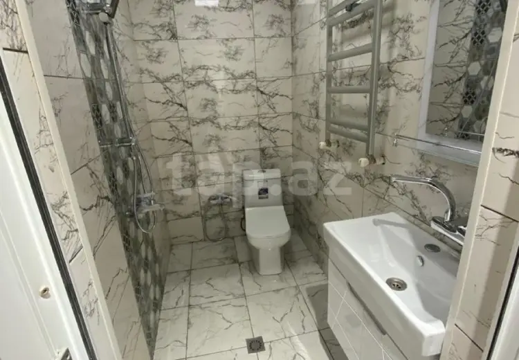 3 otaqlı mənzil , Bakı