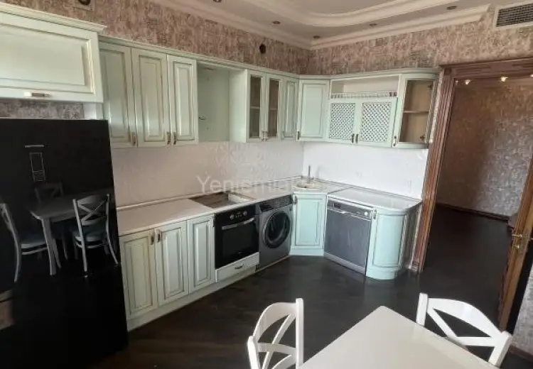 3 otaqlı mənzil Kirayə (aylıq), Kubinka, Nizami, Bakı