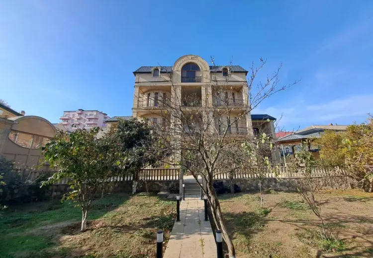 8 otaqlı mənzil Satılır, Badamdar qəs., Səbail, Bakı