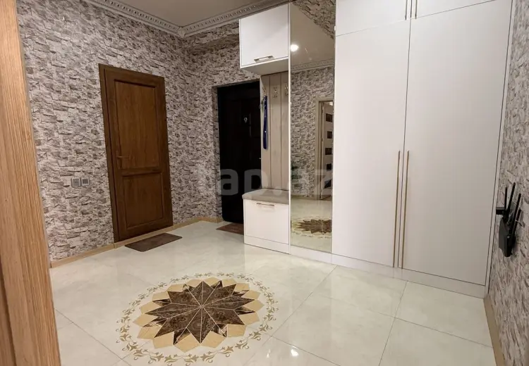 3 otaqlı mənzil , Bakı