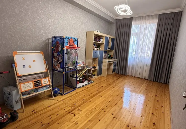3 otaqlı mənzil , Bakı