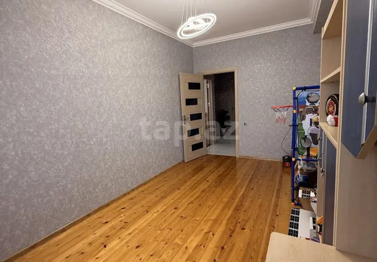 3 otaqlı mənzil , Bakı