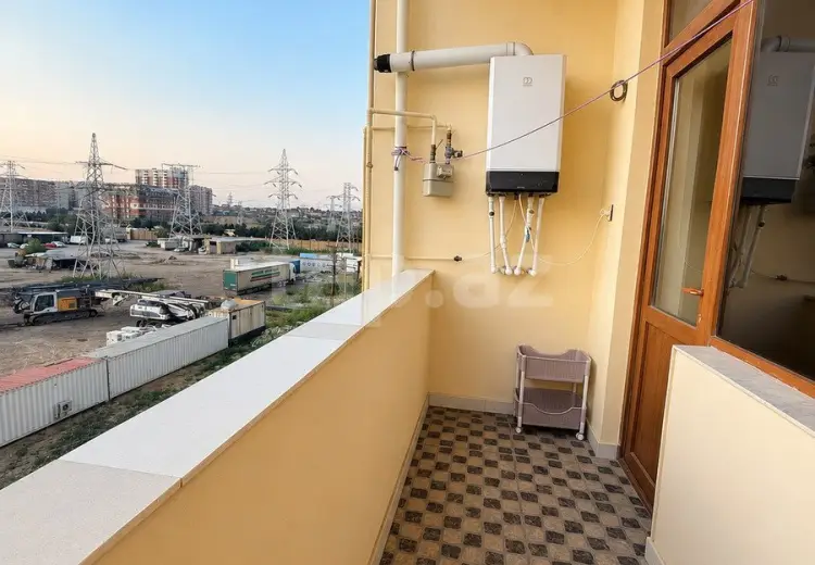 3 otaqlı mənzil , Bakı