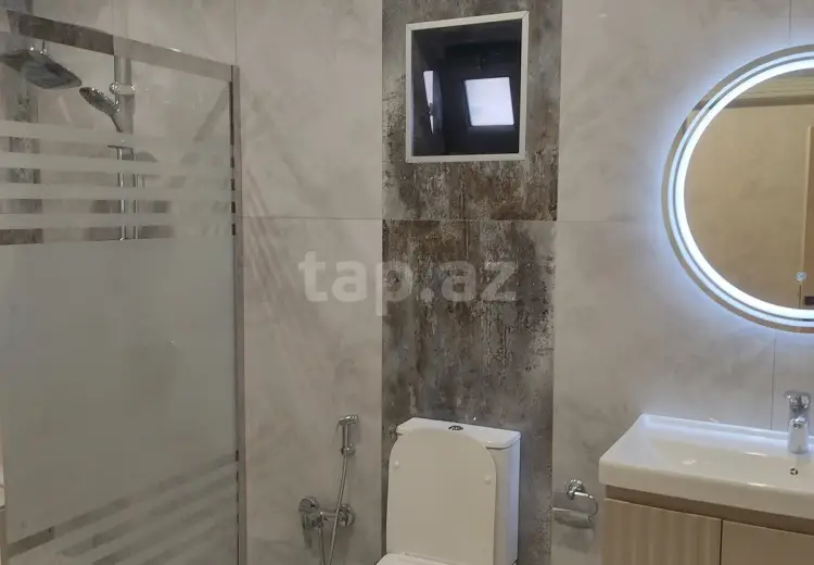 5 otaqlı mənzil , Bakı