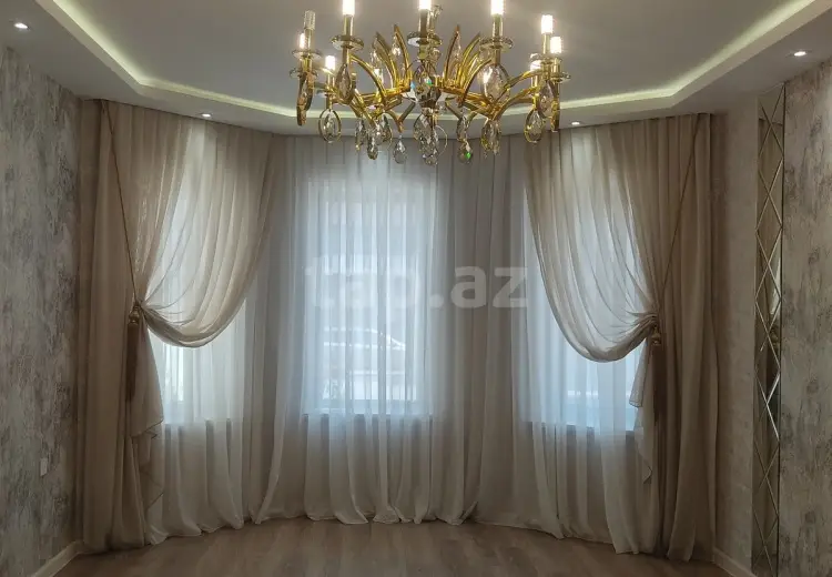 5 otaqlı mənzil , Bakı