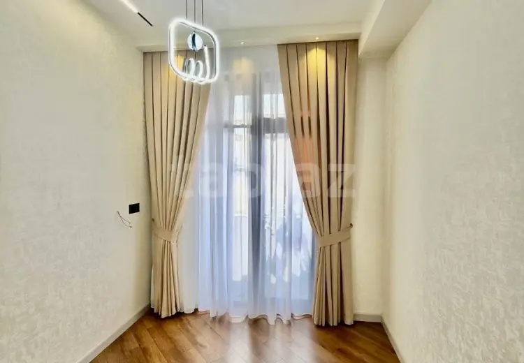 3 otaqlı mənzil , Bakı