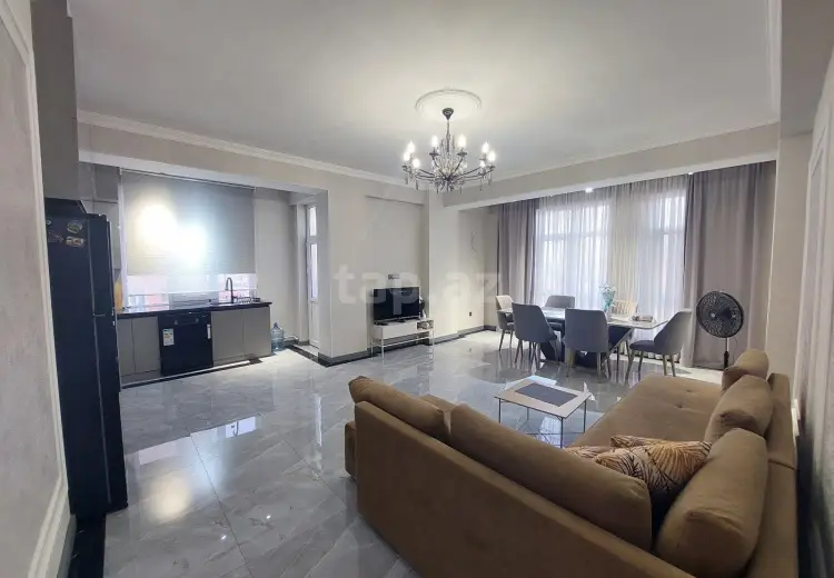 3 otaqlı mənzil , Bakı