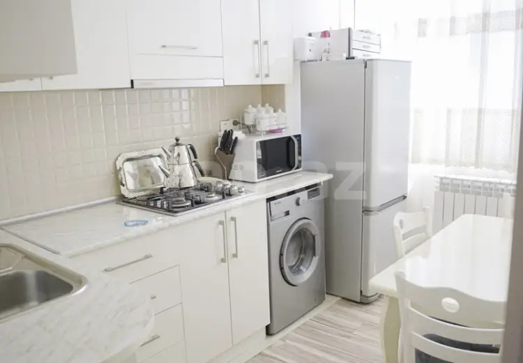 2 otaqlı mənzil , Bakı