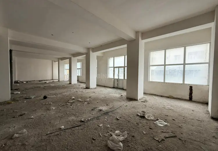 600 m² Obyekt / Ofis Satılır, Yasamal, Bakı