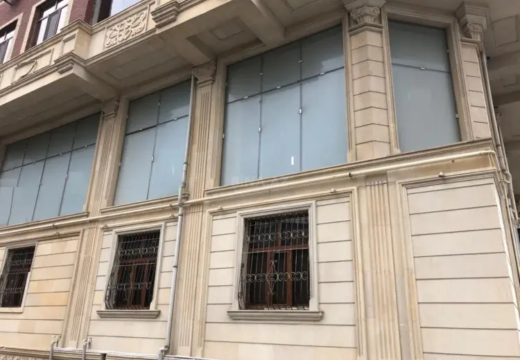 200 m² Obyekt / Ofis Satılır, Nəsimi, Bakı