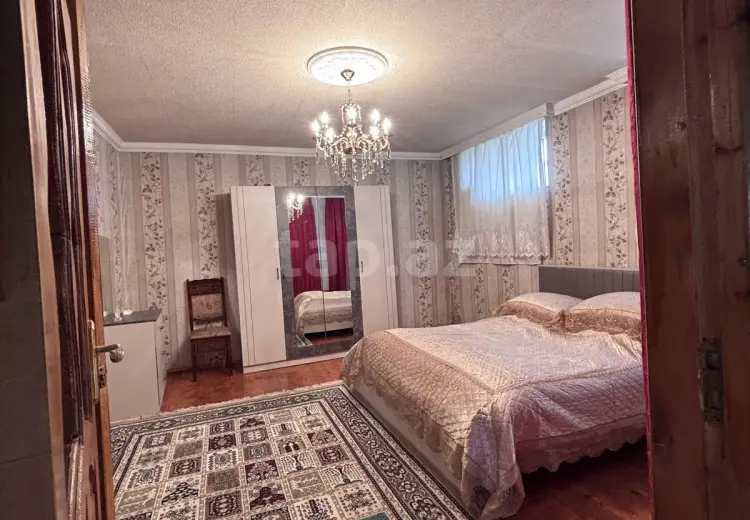 8 otaqlı mənzil , Şəmkir