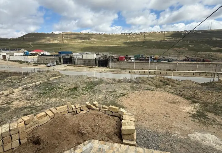 4 otaqlı mənzil , Bakı