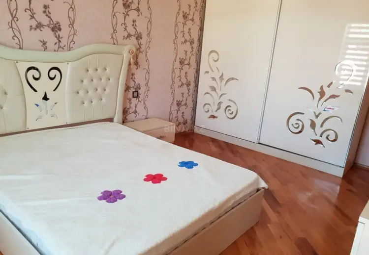 6 otaqlı mənzil Kirayə (aylıq), Əhmədli, Xətai, Bakı