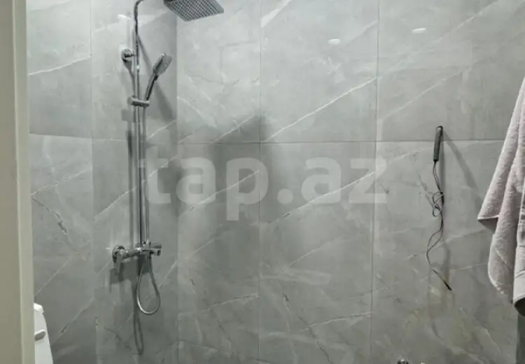 4 otaqlı mənzil , Bakı