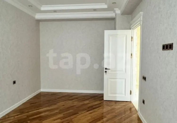 4 otaqlı mənzil , Bakı