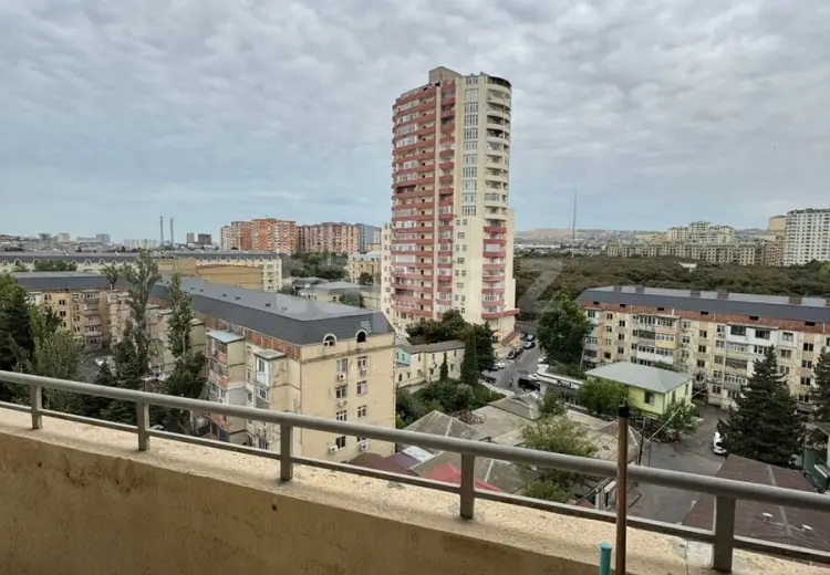 4 otaqlı mənzil , Xırdalan