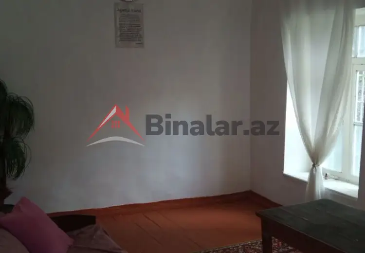 3 otaqlı mənzil Satılır, Şəki