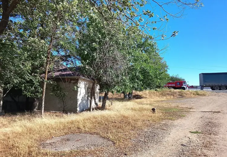 300 m² Obyekt / Ofis Satılır, Hacıqabul