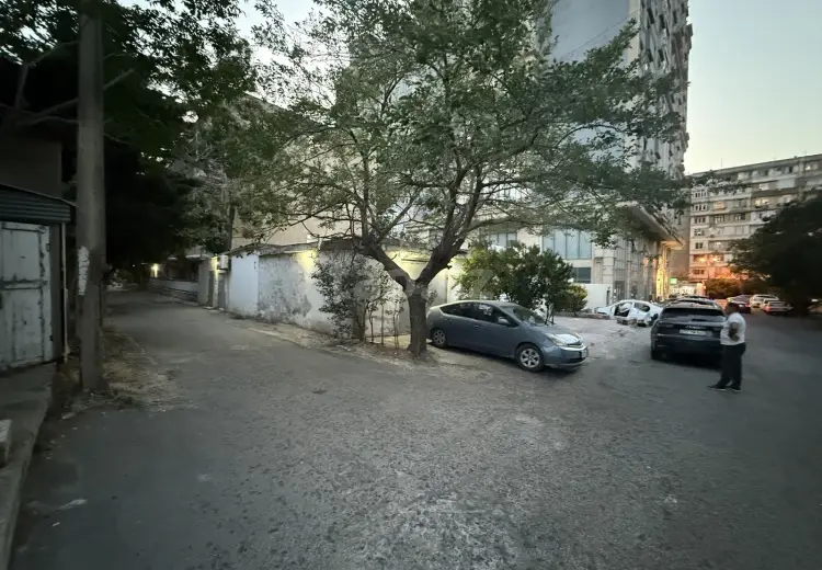 0 m² Obyekt / Ofis , Binəqədi, Bakı