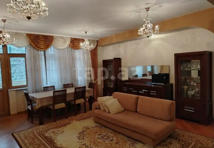 3 otaqlı mənzil , Bakı