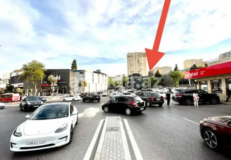 200 m² Obyekt / Ofis Satılır, 3-cü mikrorayon, Bakı