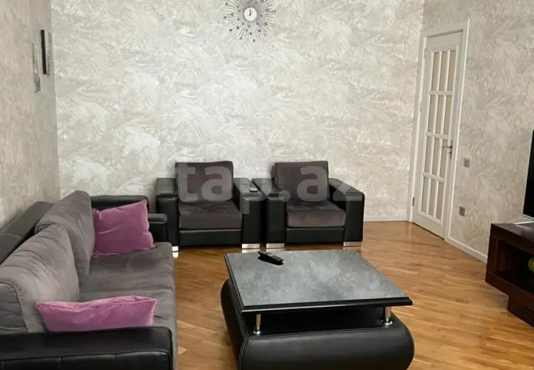 3 otaqlı mənzil , Bakı