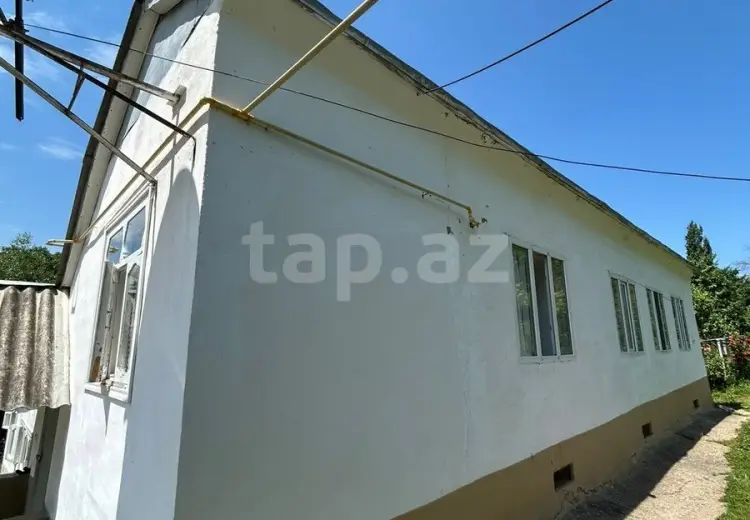 4 otaqlı mənzil , Qusar