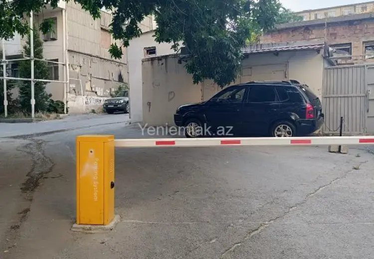 28 m² Obyekt / Ofis Satılır, 5-ci mikrorayon, Nəsimi, Bakı
