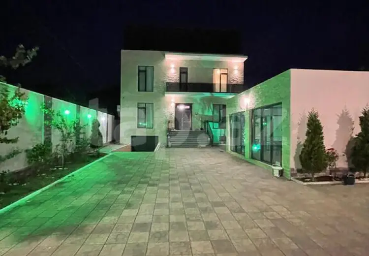 6 otaqlı mənzil , Badamdar qəs., Səbail, Bakı