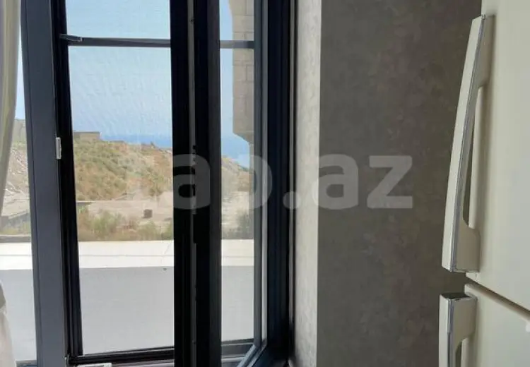 6 otaqlı mənzil , Badamdar qəs., Səbail, Bakı