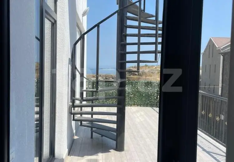 6 otaqlı mənzil , Badamdar qəs., Səbail, Bakı