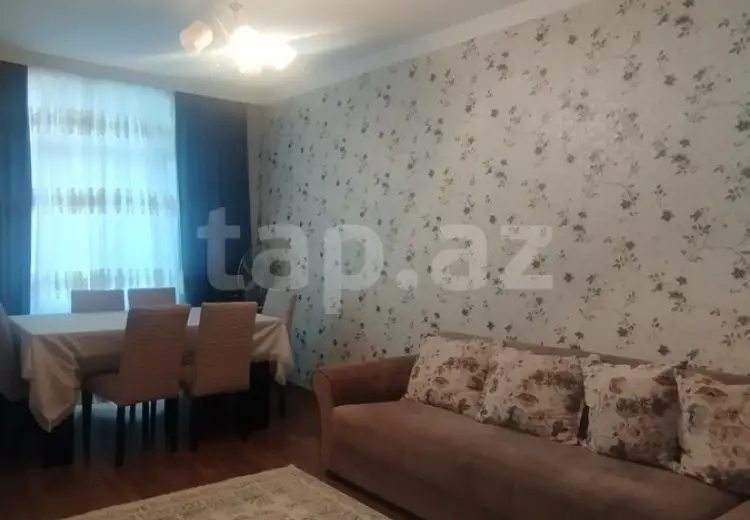 3 otaqlı mənzil , Şəki