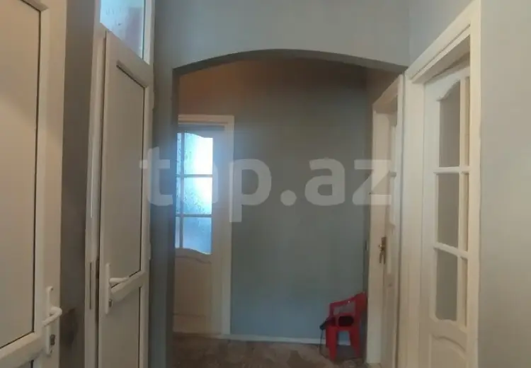 3 otaqlı mənzil , Şəki