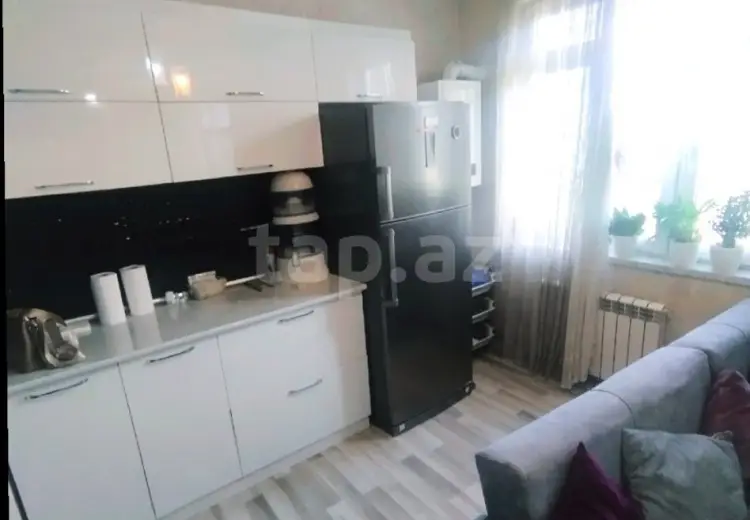 3 otaqlı mənzil , Şəki