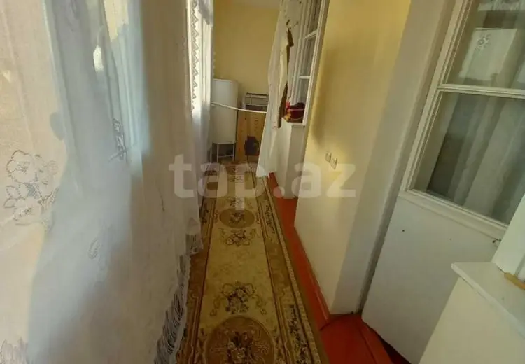 4 otaqlı mənzil , Şəki