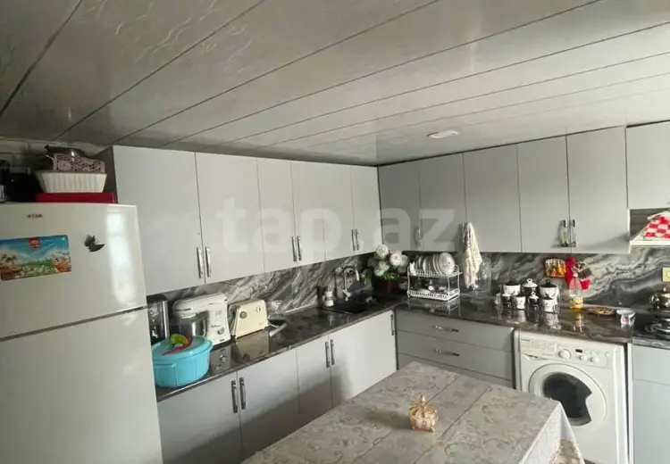 4 otaqlı mənzil , Şamaxı