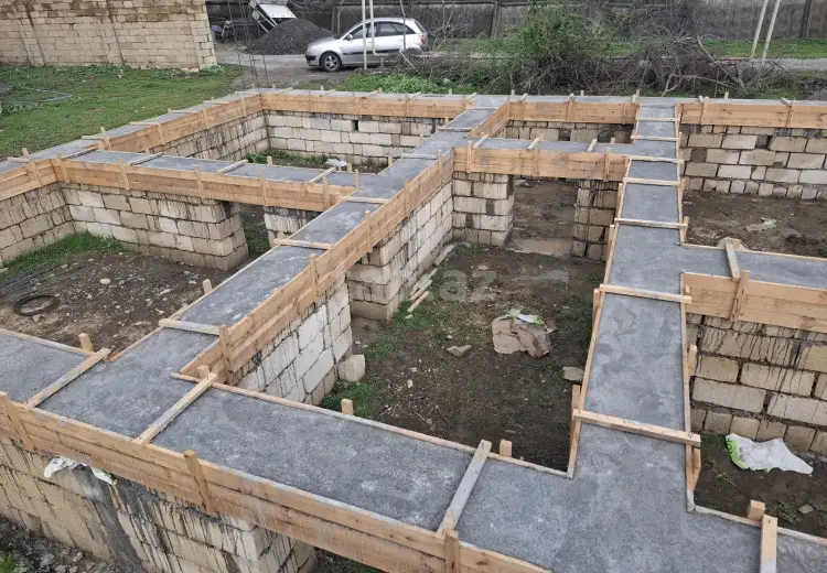 4 otaqlı mənzil , Ağsu