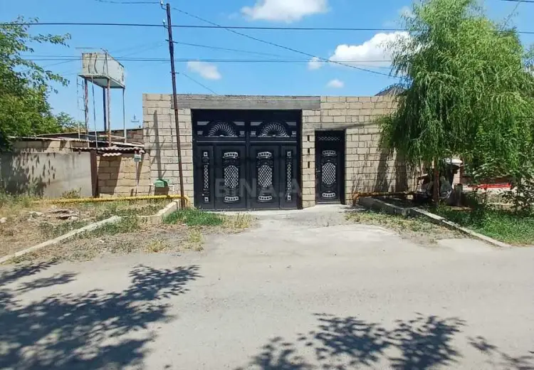 3 otaqlı mənzil Satılır, Beyləqan