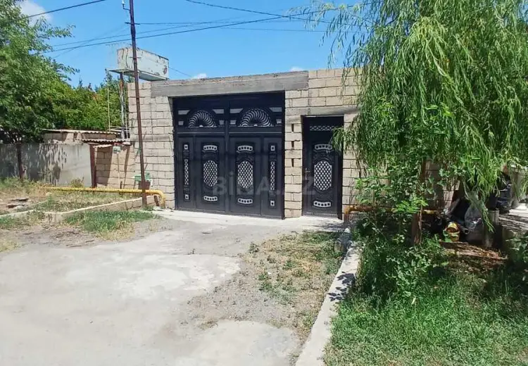 3 otaqlı mənzil Satılır, Beyləqan