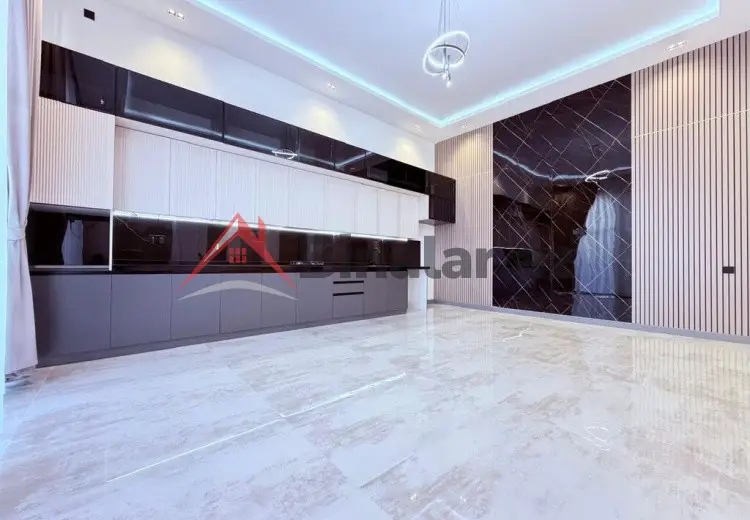 4 otaqlı mənzil Satılır, Bakı