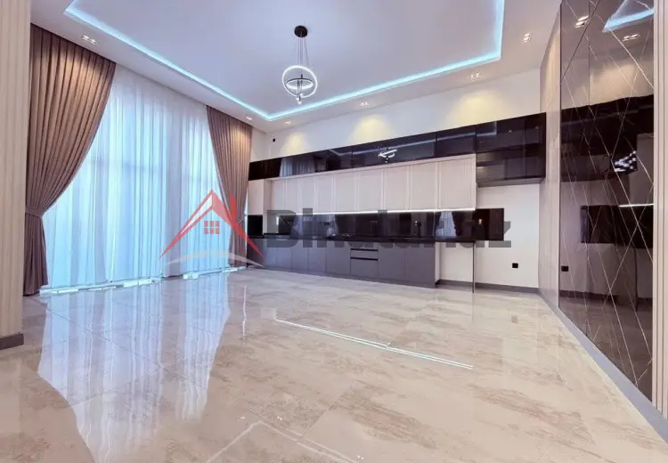 4 otaqlı mənzil Satılır, Bakı