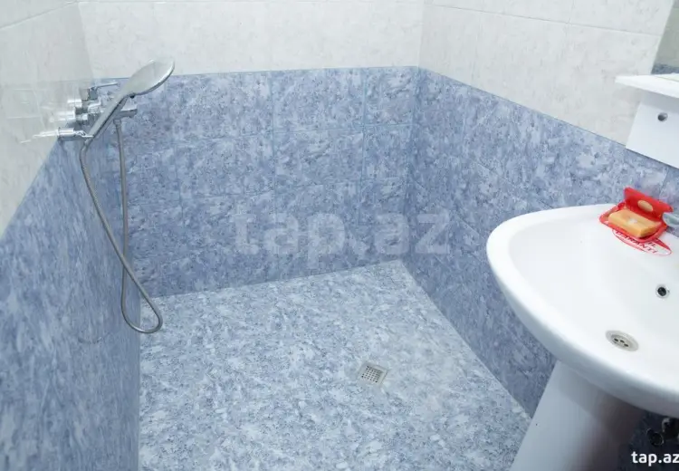 3 otaqlı mənzil , Bakı